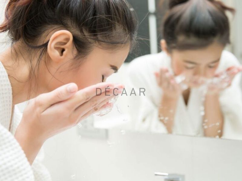 da sần sùi mụn ẩn